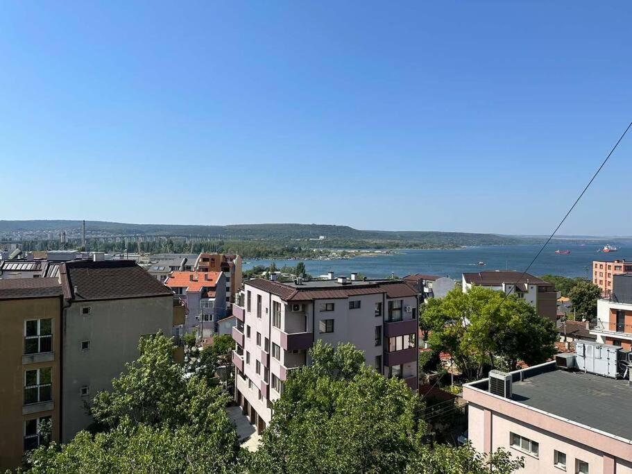 Апартамент Каролина Varna ภายนอก รูปภาพ